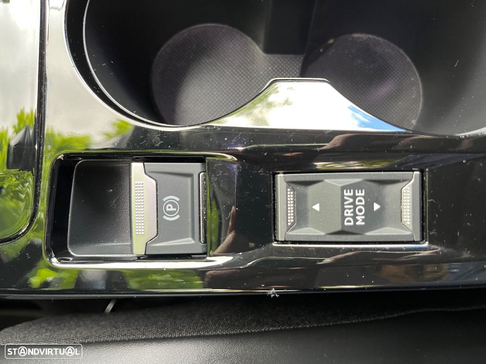 Peugeot 2008 PureTech 130 EAT8 Allure Pack - 16