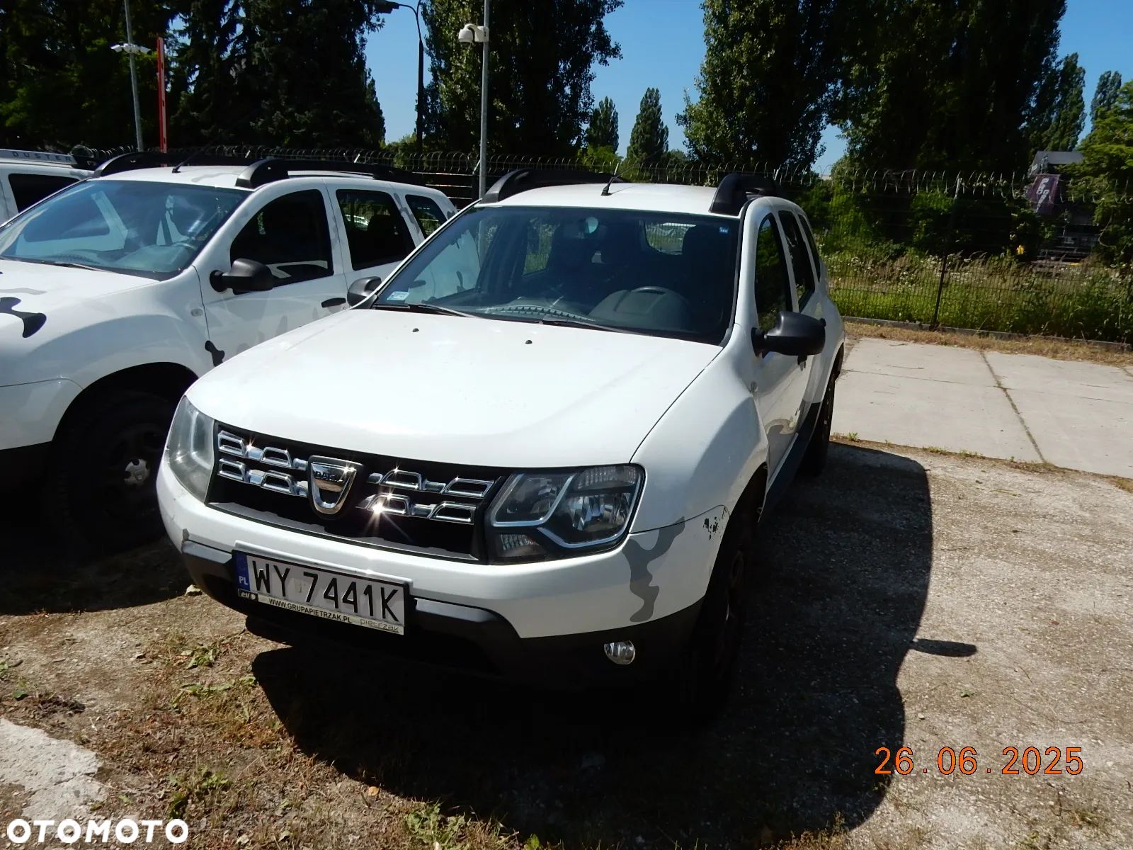 Dacia Duster 1.6 SCe Laureate S&S - 1