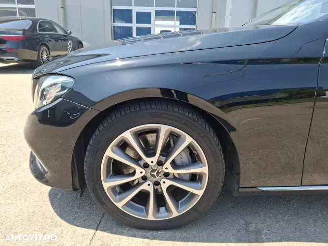 Mercedes-Benz E 220 d All-Terrain 4MATIC Aut. - 19