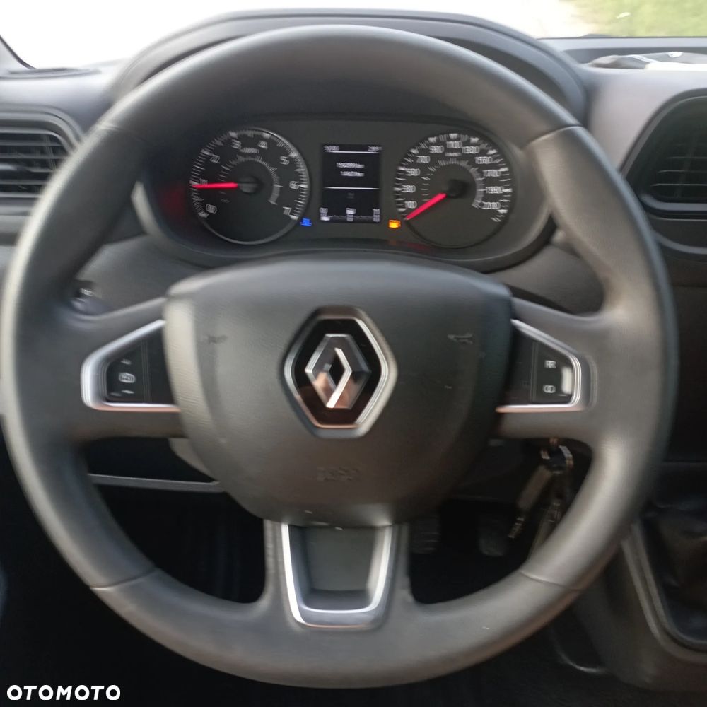 Renault Master - 10
