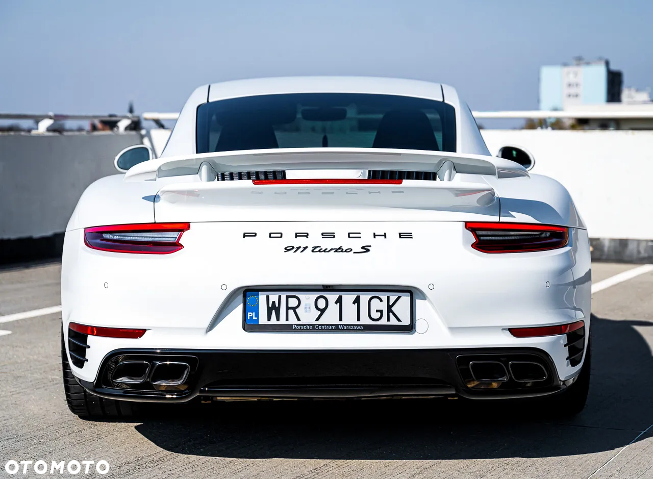 Porsche 911 Turbo S - 13