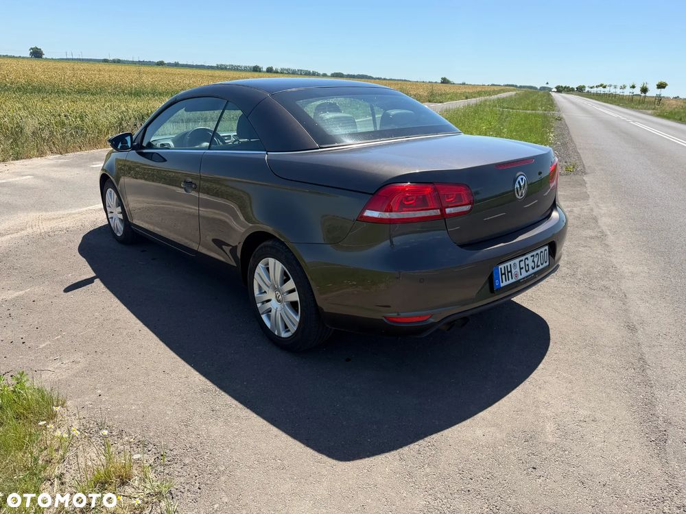 Volkswagen Eos - 8
