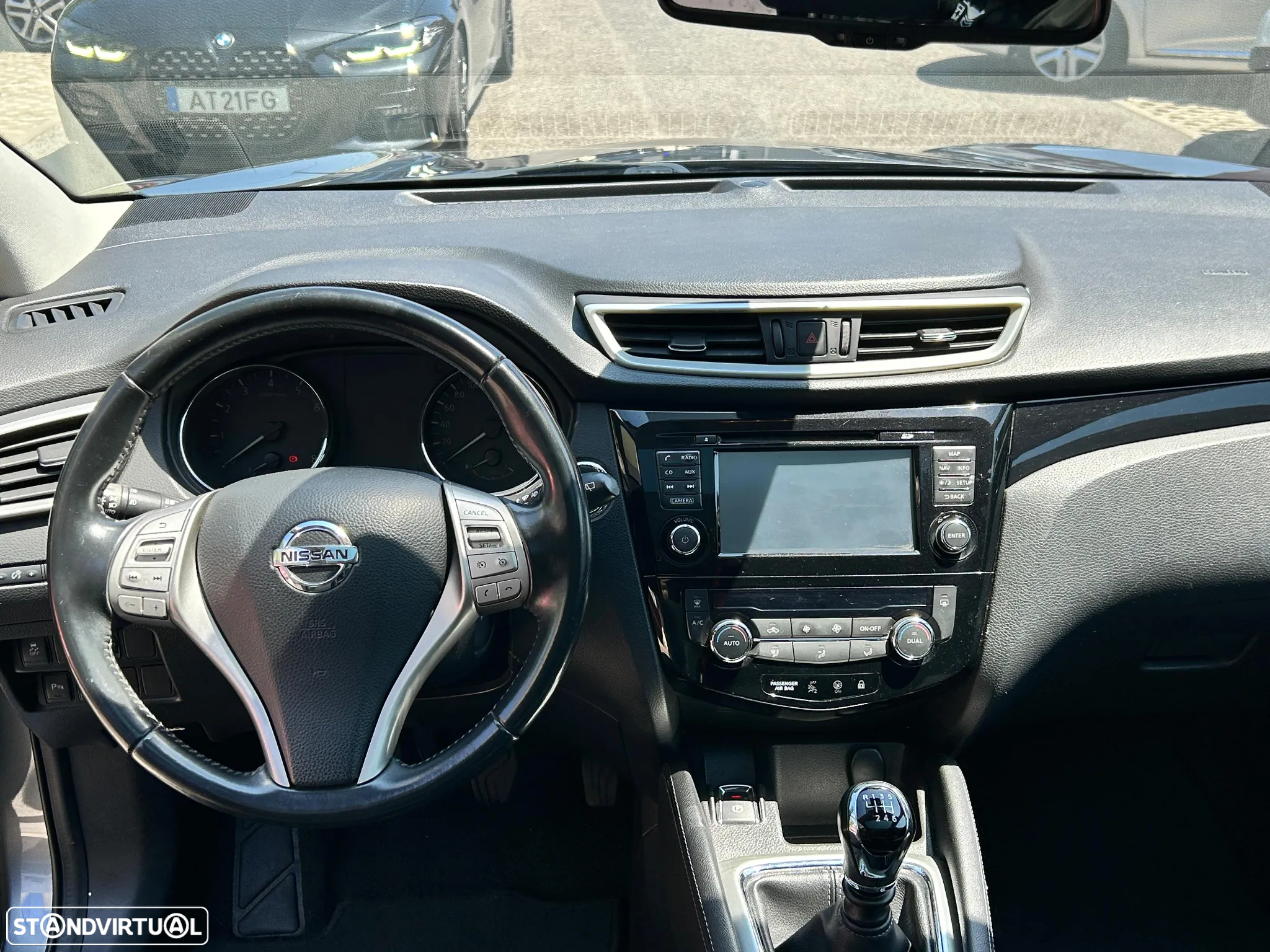 Nissan Qashqai 1.2 DIG-T N-Connecta - 20