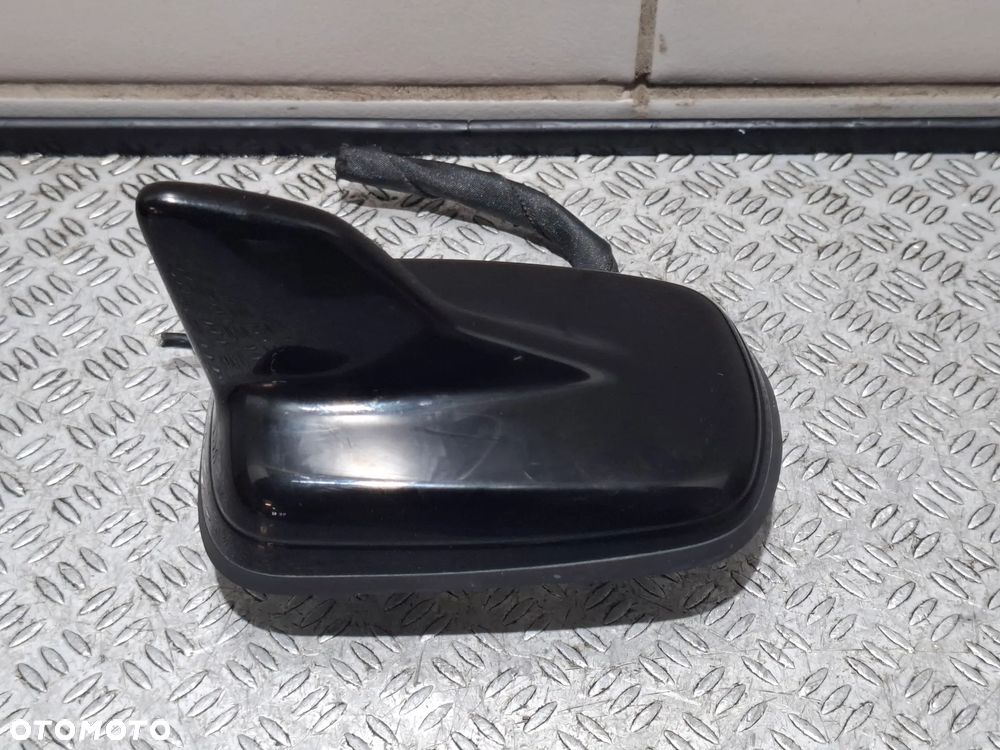 Antena dachowa Audi A3 nr 4N0035503AF Z3C R 2022 - 2