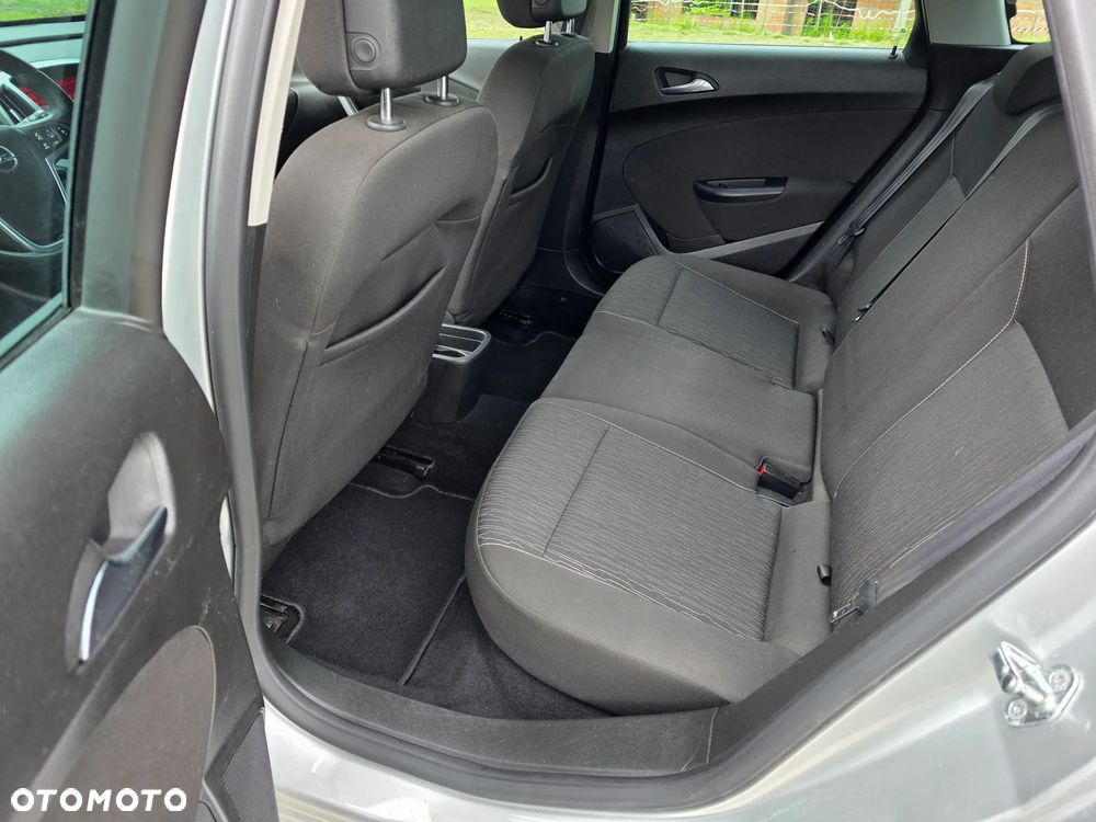 Opel Astra 1.7 CDTI DPF Edition - 11