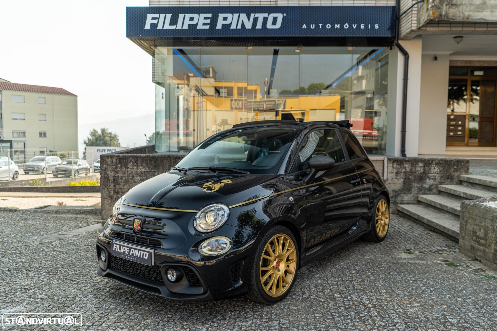 Abarth 595C 1.4 T-Jet Scorpioneoro - 1