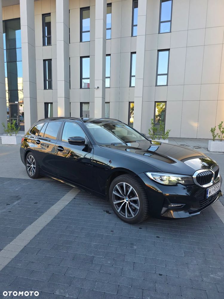 BMW Seria 3 318i - 3
