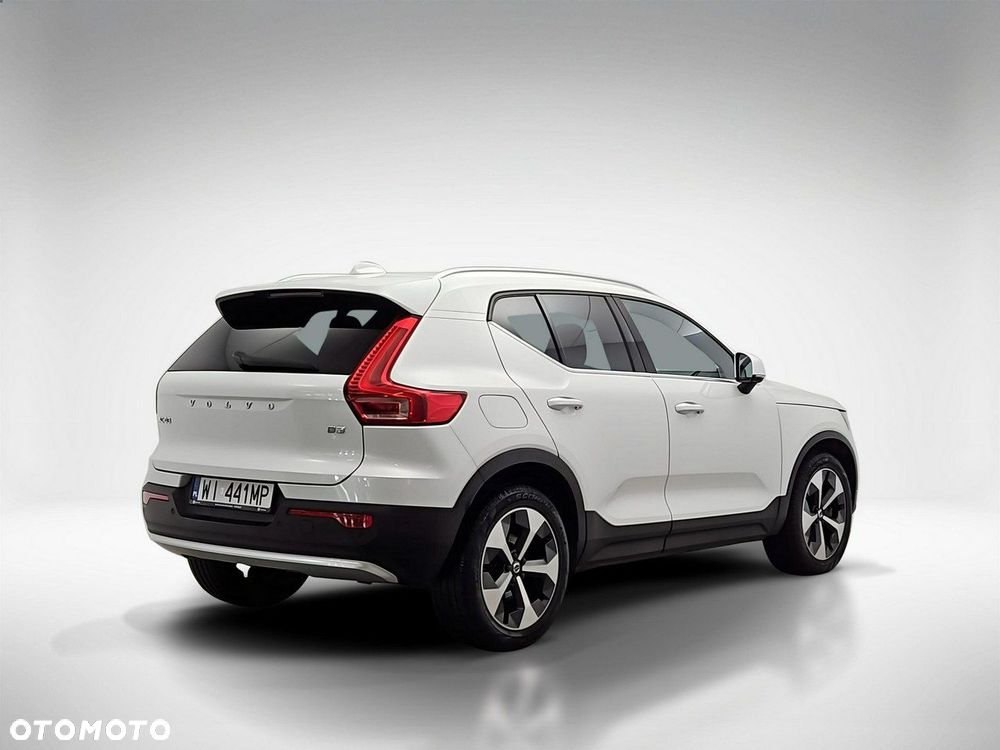 Volvo XC 40 B3 Plus Bright - 5