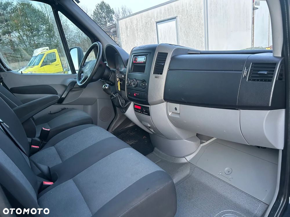 Volkswagen Crafter - 16