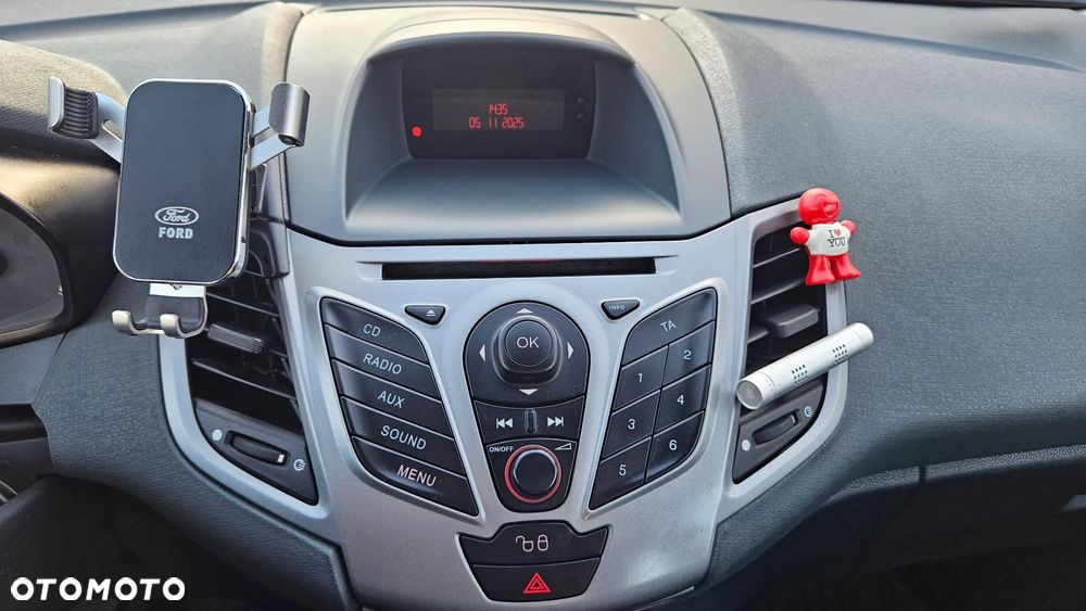 Ford Fiesta 1.25 Ambiente EU5 - 14