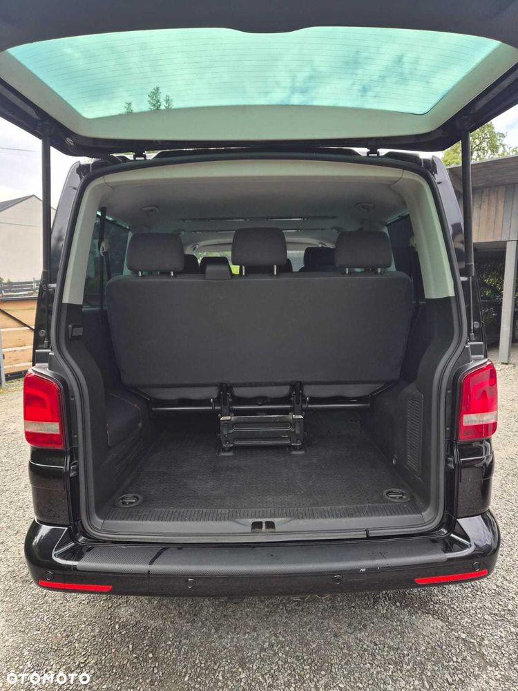 Volkswagen Caravelle - 5