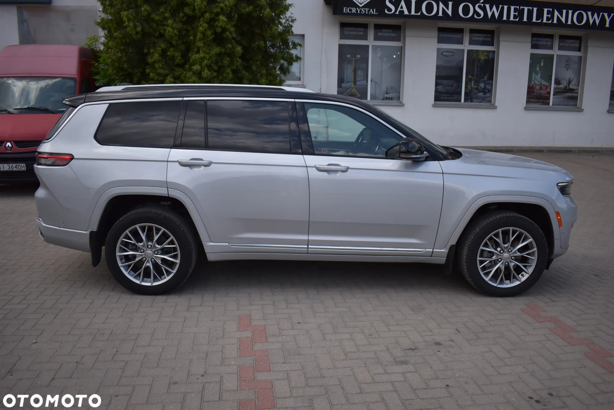 Jeep Grand Cherokee - 4