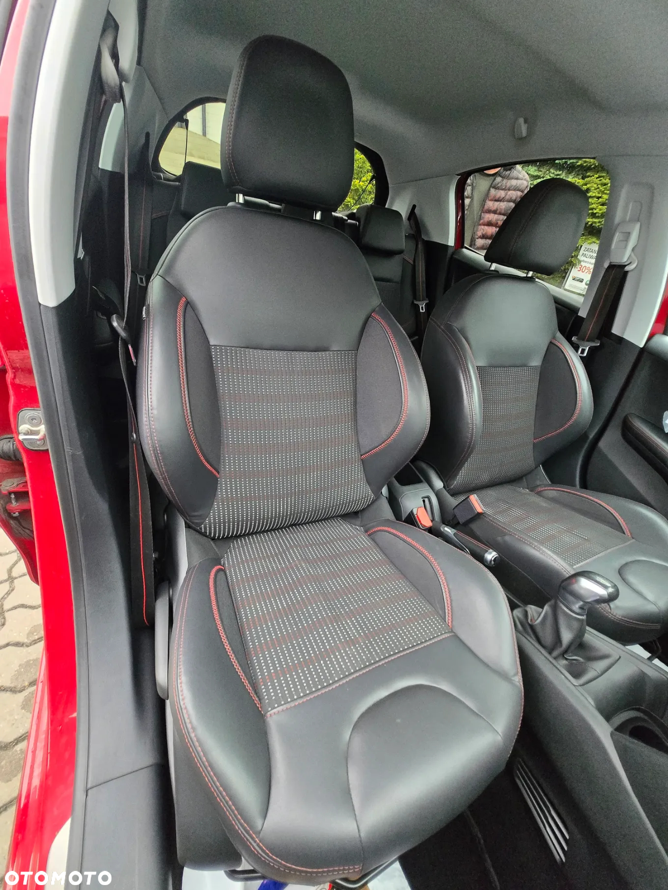 Peugeot 208 1.2 PureTech Allure S&S - 11