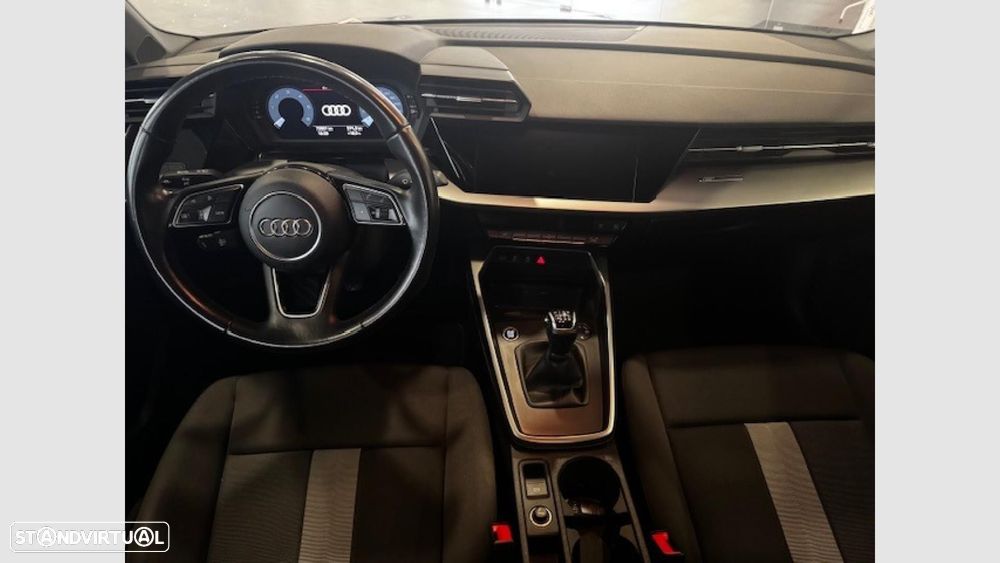 Audi A3 Sportback 30 TDI Advanced - 16