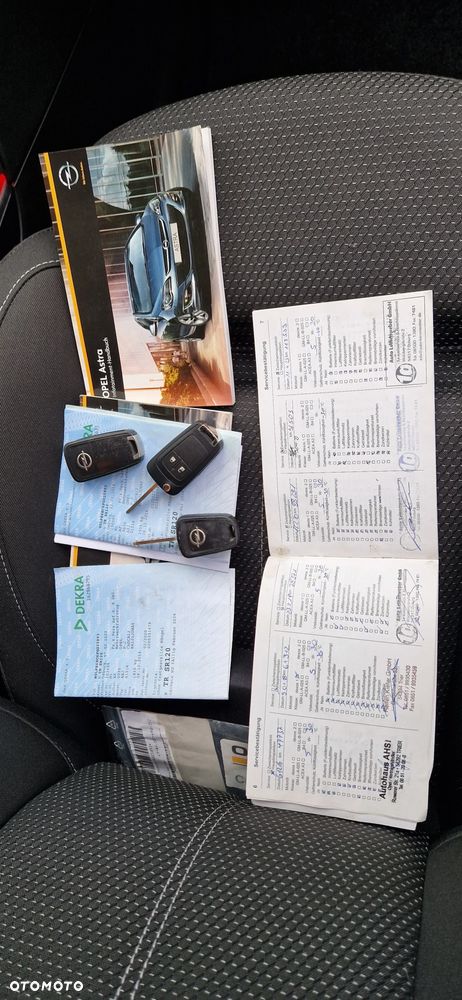 Opel Astra 1.4 Turbo Exklusiv - 19