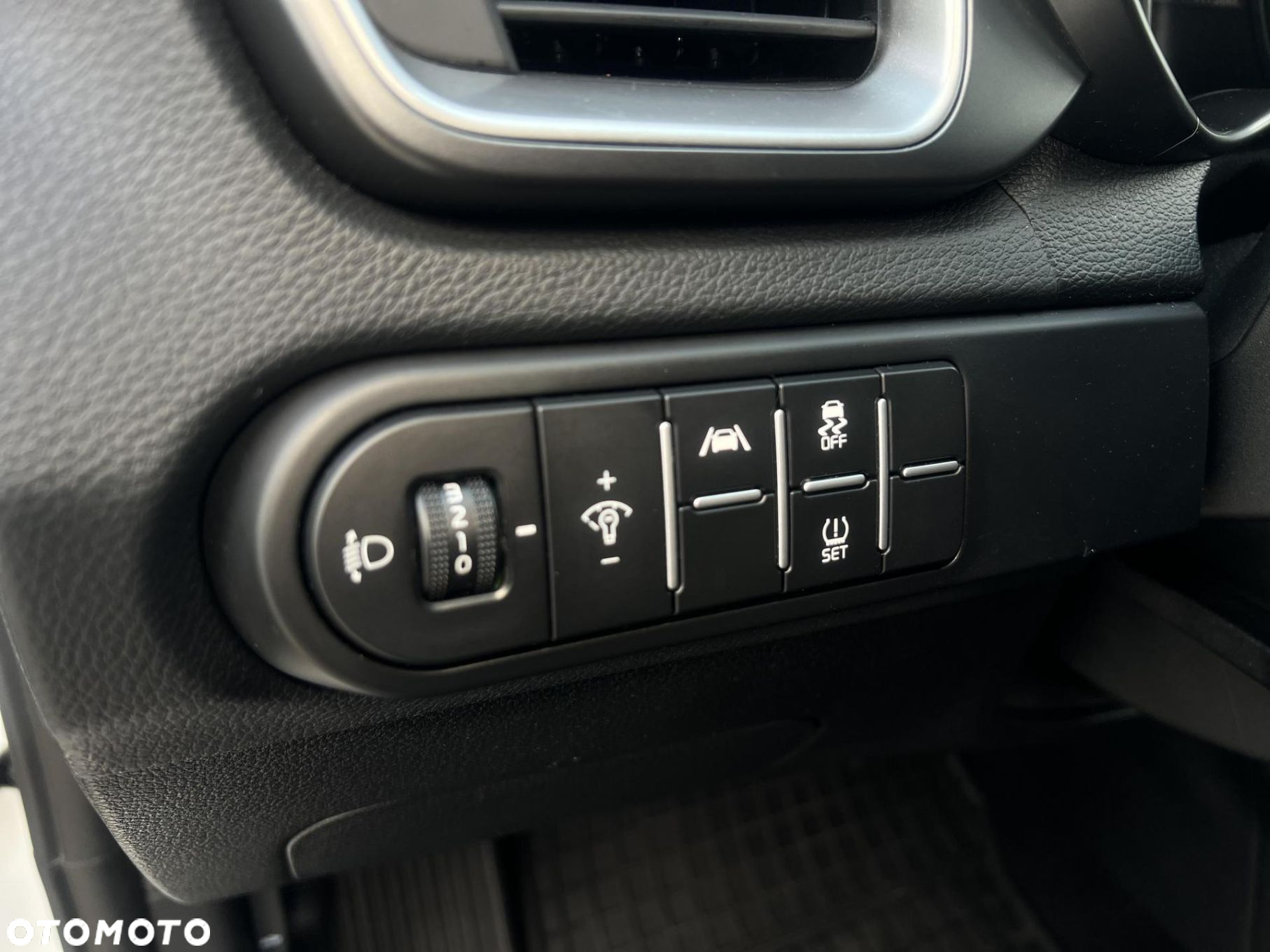 Kia Ceed 1.5 T-GDI M DCT - 20