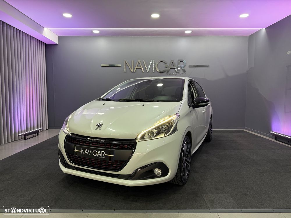 Peugeot 208 1.2 PureTech GT Line EAT6 - 1