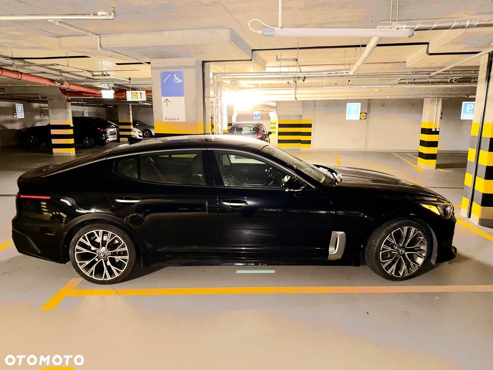 Kia Stinger - 5