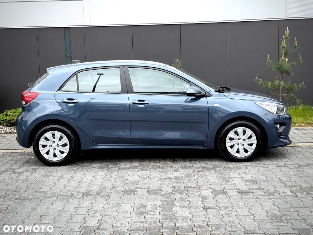 Kia Rio 1.2 M - 8