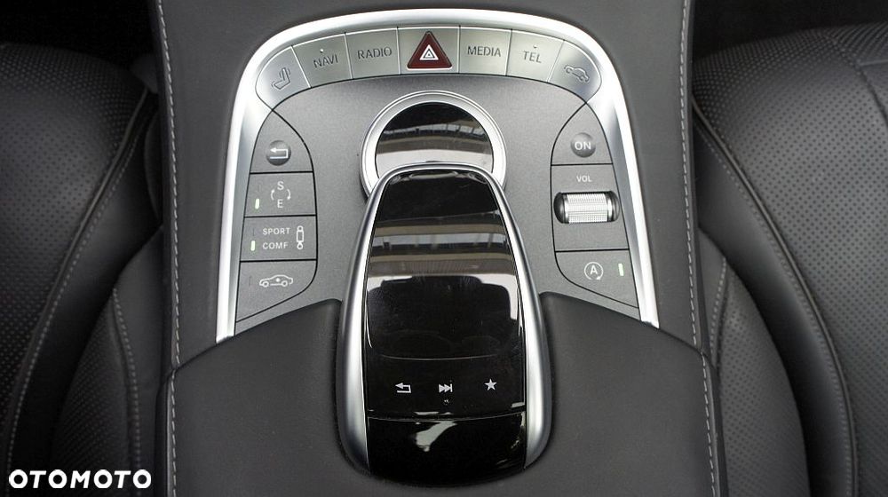 Mercedes-Benz Klasa S 500 L 4Matic 9G-TRONIC - 28