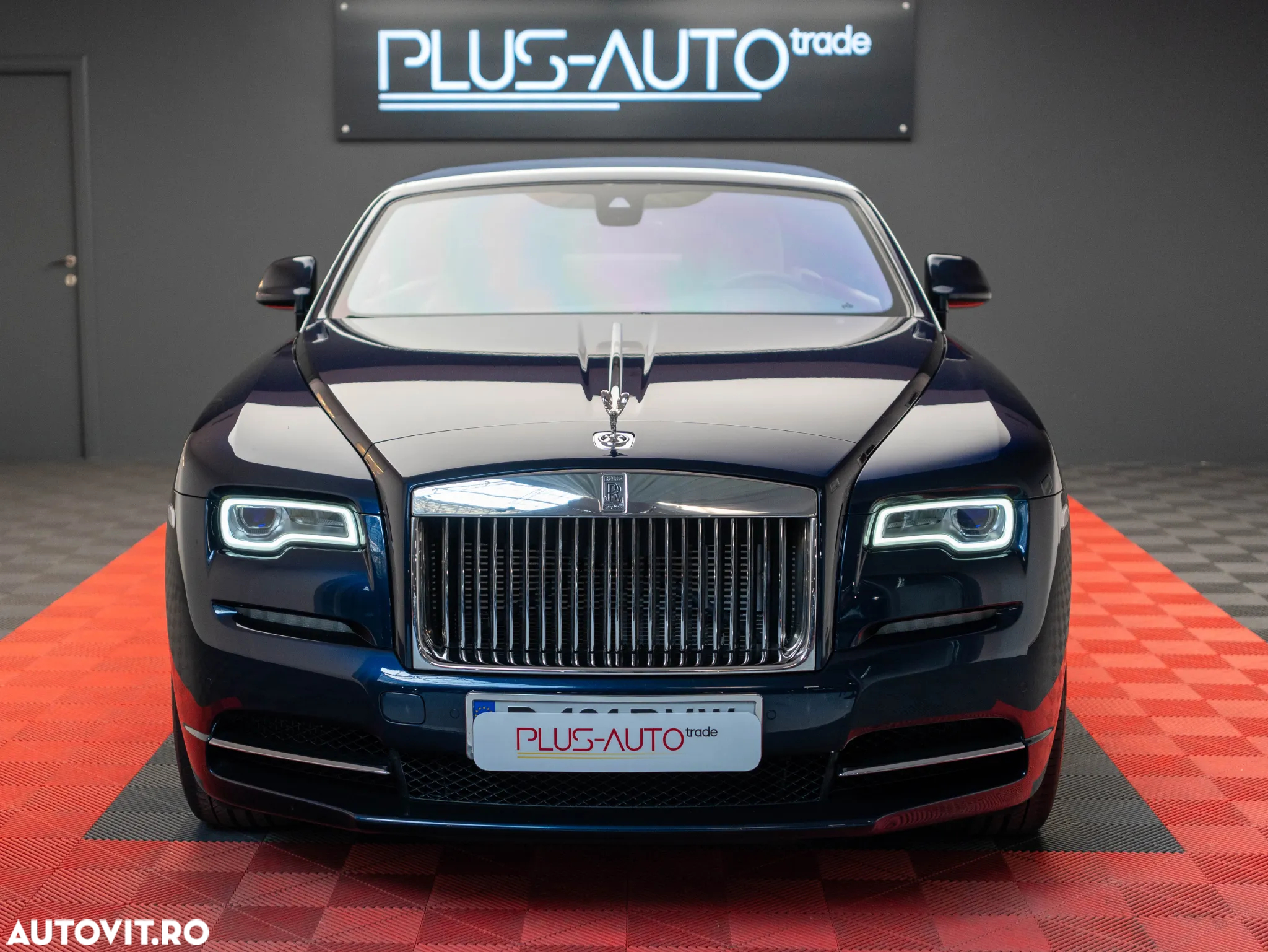 Rolls-Royce Dawn Standard - 2