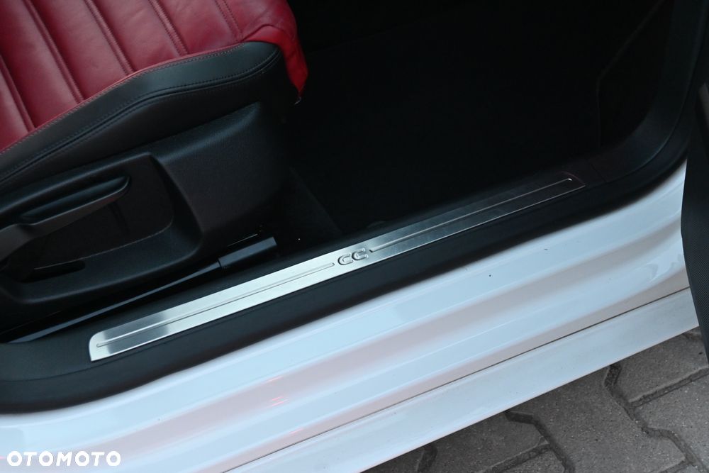 Volkswagen Passat CC 3.6 V6 4Motion DSG Individual - 29