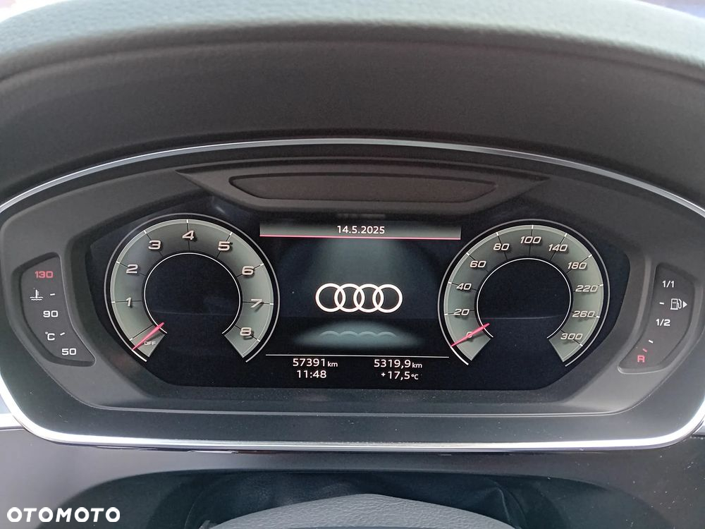 Audi S8 - 8