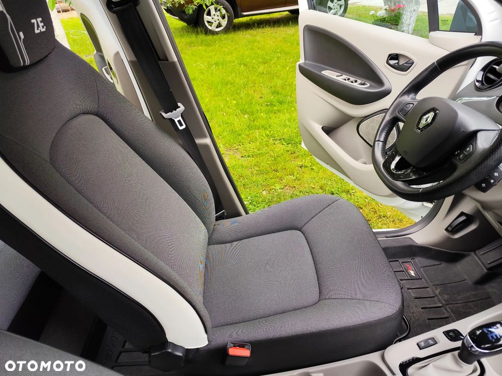 Renault Zoe - 12