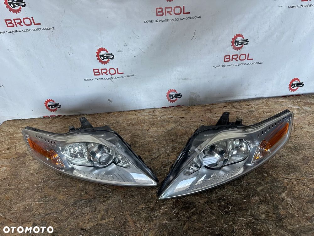 REFLEKTOR LEWY PRAWY LAMPA SOCZEWKA FORD MONDEO IV  UK - 1