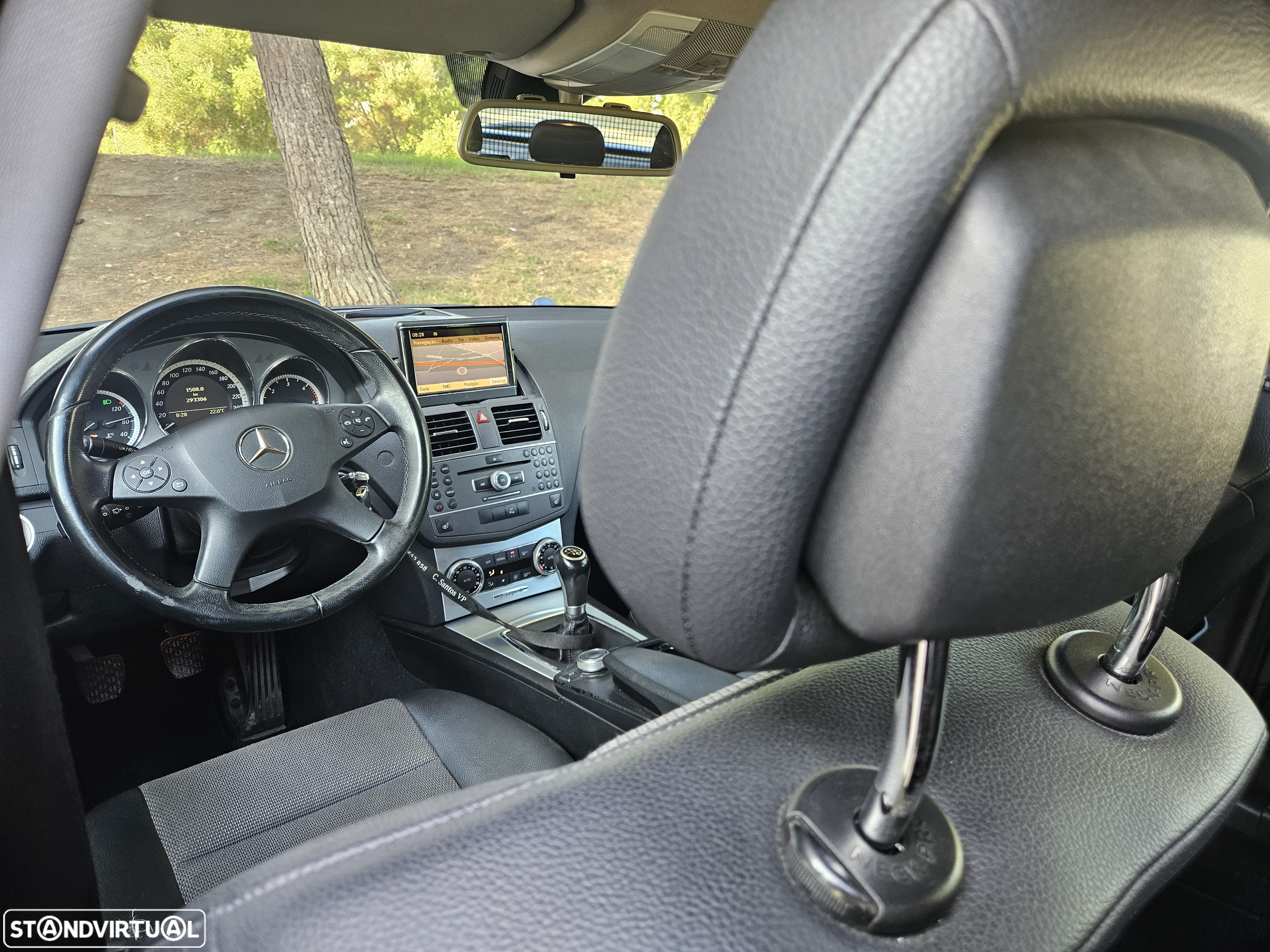 Mercedes-Benz C 250 - 10