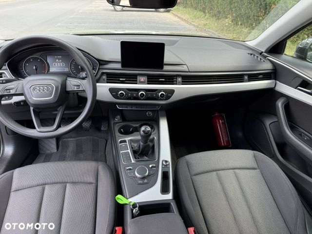 Audi A4 Limousine 2.0 TDI 112g DPF Attraction - 11