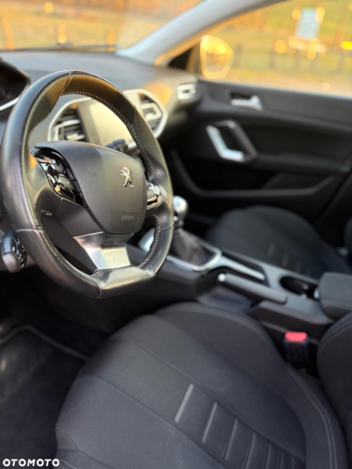 Peugeot 308 SW 1.6 BlueHDi Active S&S - 6