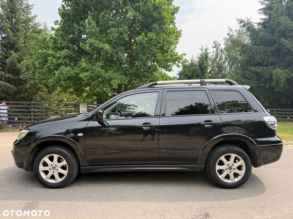 Mitsubishi Outlander 2.0 Turbo 4WD - 6