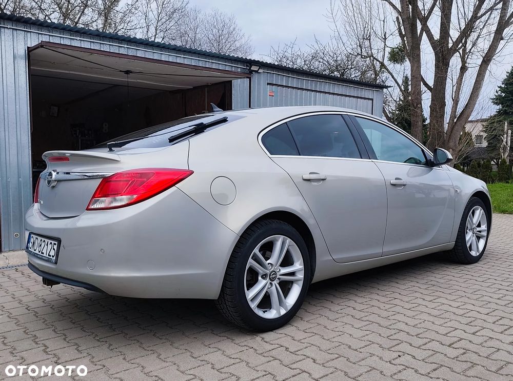 Opel Insignia 1.6 - 6