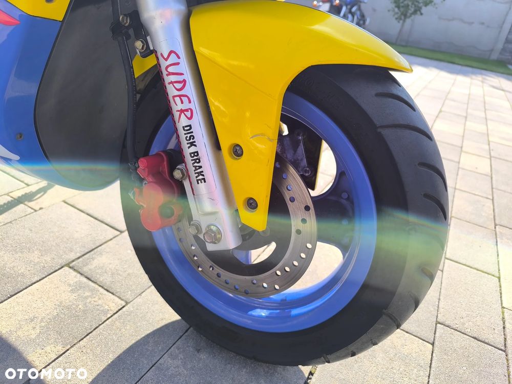 Kymco Super 9 L-C - 9