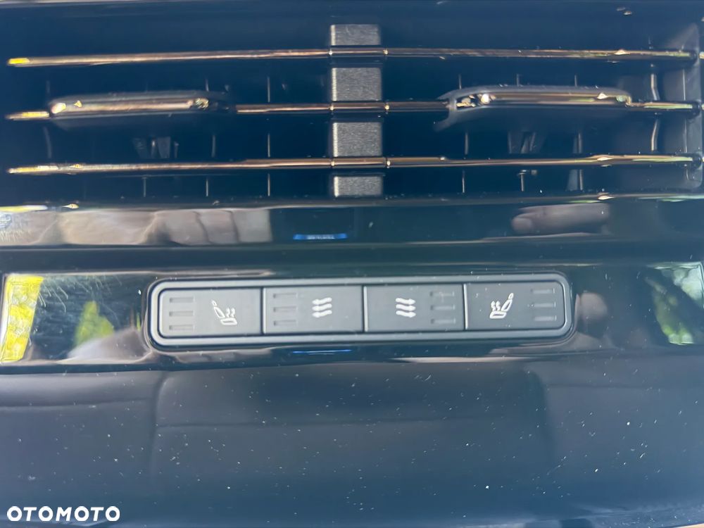 Land Rover Range Rover Sport S 3.0 D300 mHEV Dynamic SE - 26