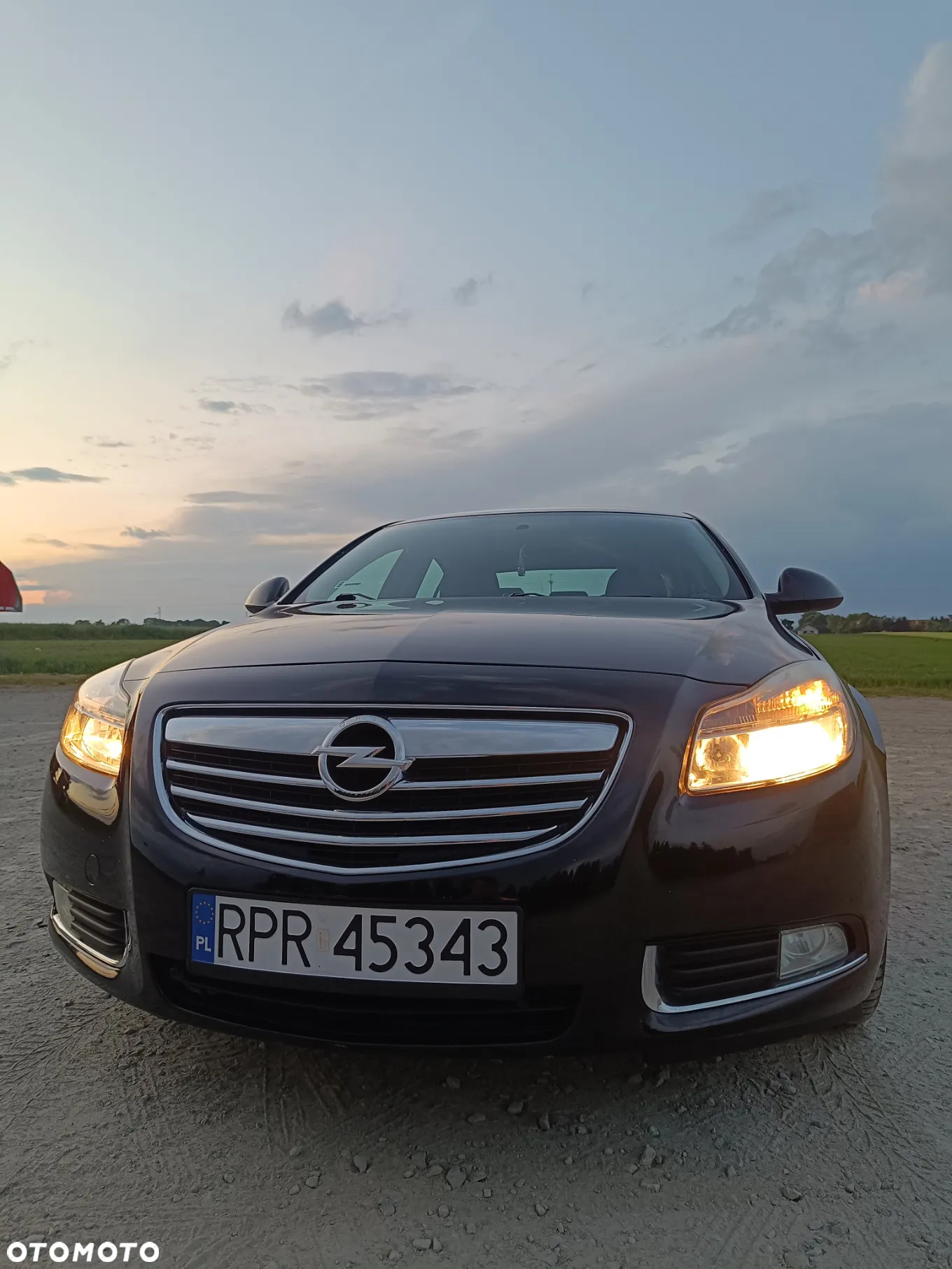 Opel Insignia 1.6 - 2