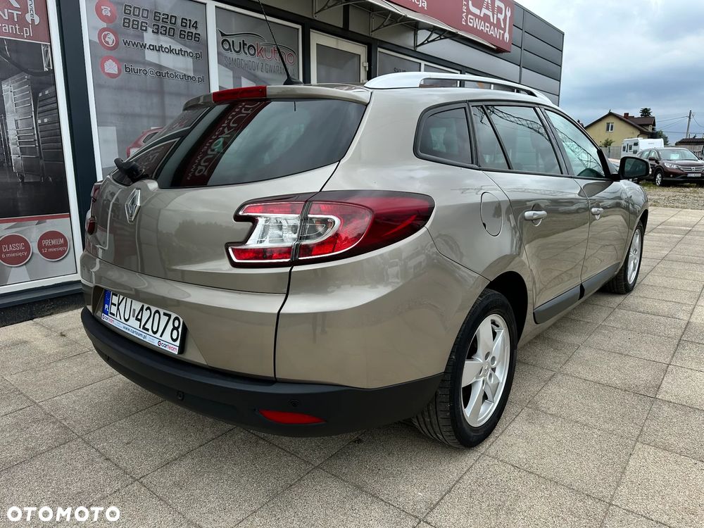 Renault Megane 2.0 140 CVT Dynamique - 11