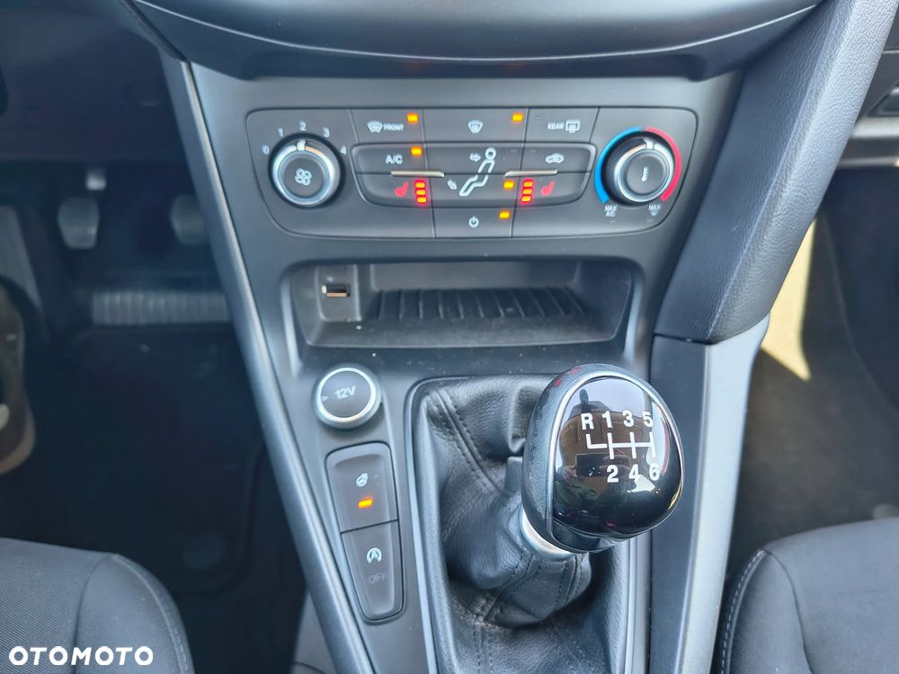 Ford Focus 1.0 EcoBoost Edition - 10