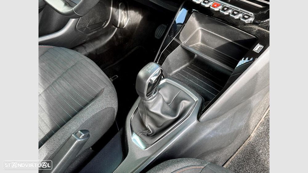 Peugeot 208 1.2 PureTech Active Pack - 21