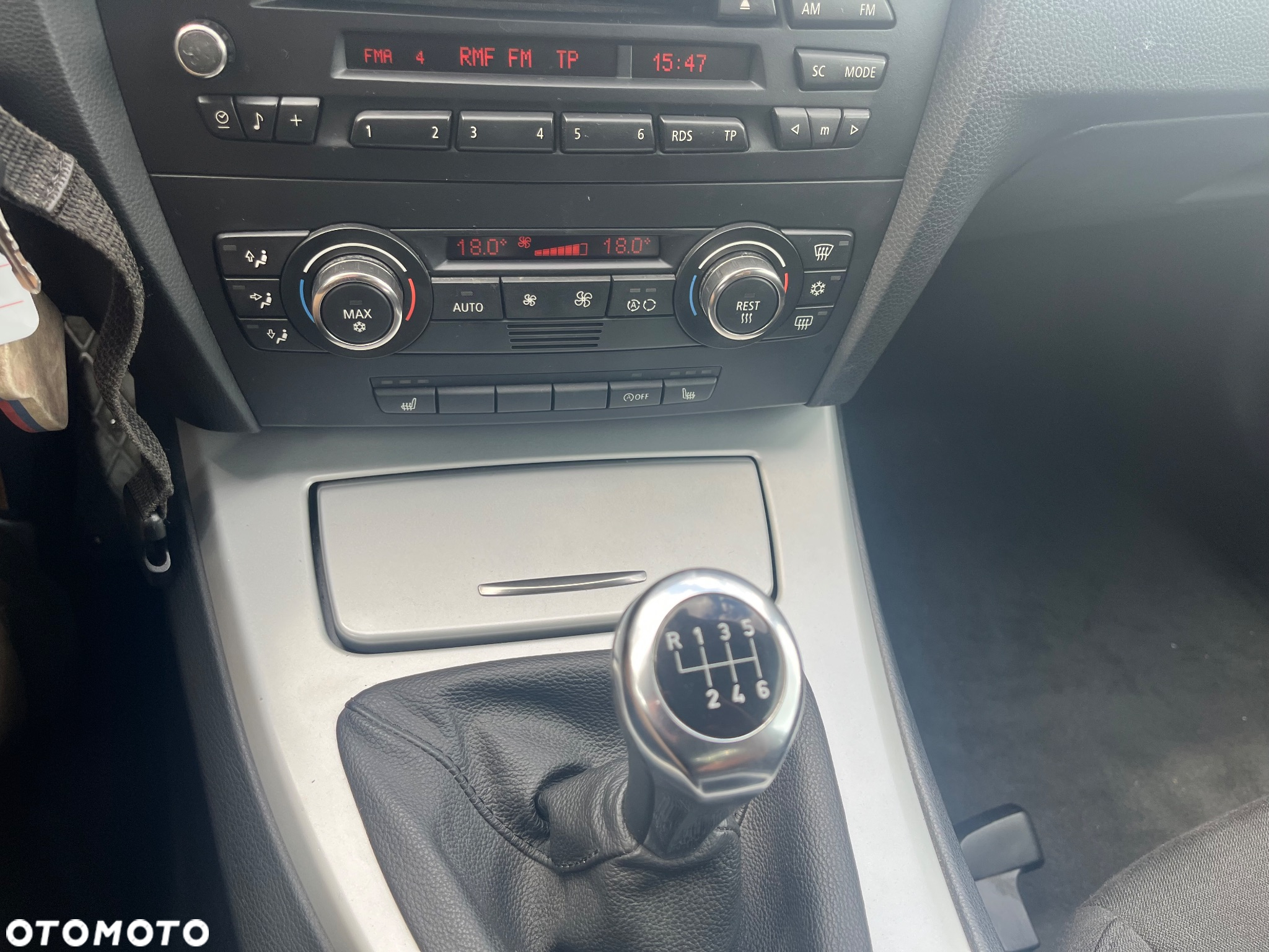 BMW Seria 3 320i Coupe - 17