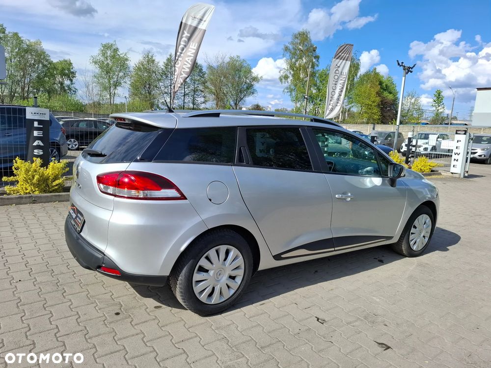 Renault Clio - 24