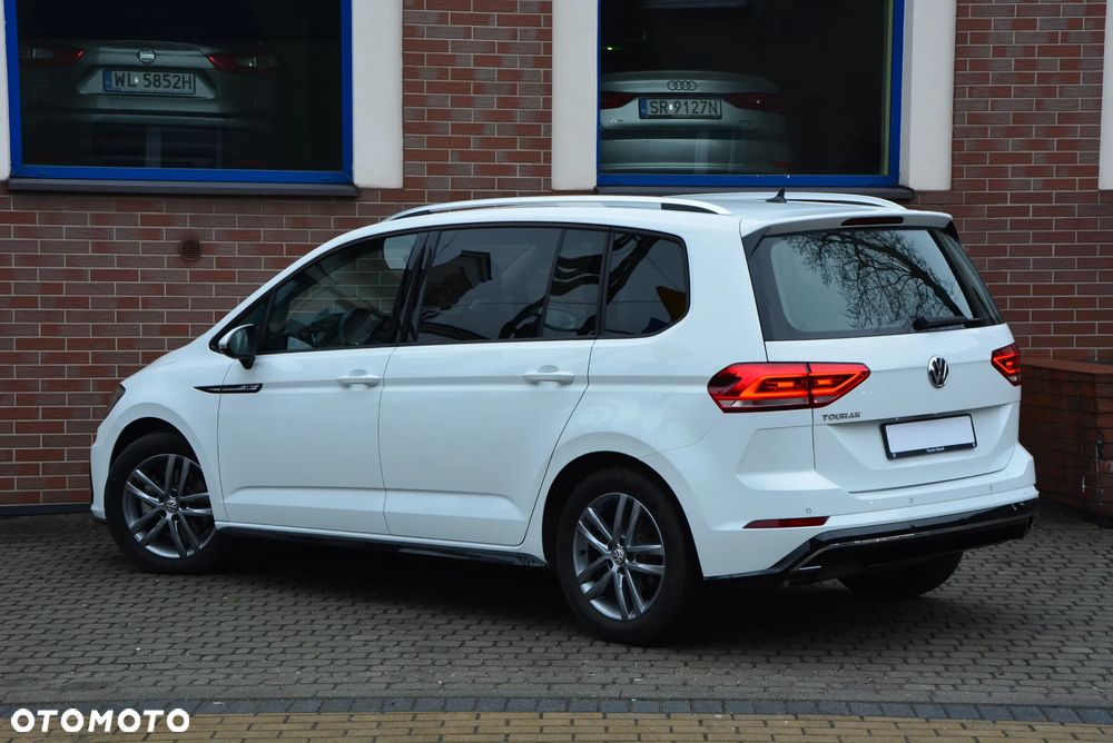 Volkswagen Touran - 9