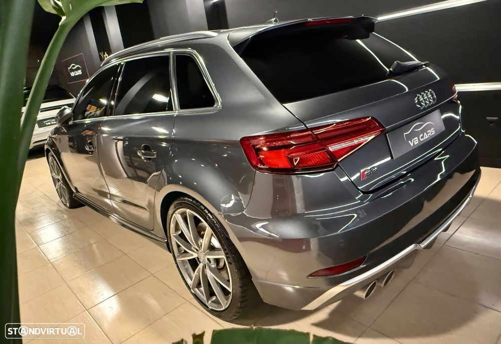Audi S3 Sportback 2.0 TFSi quattro S tronic - 47