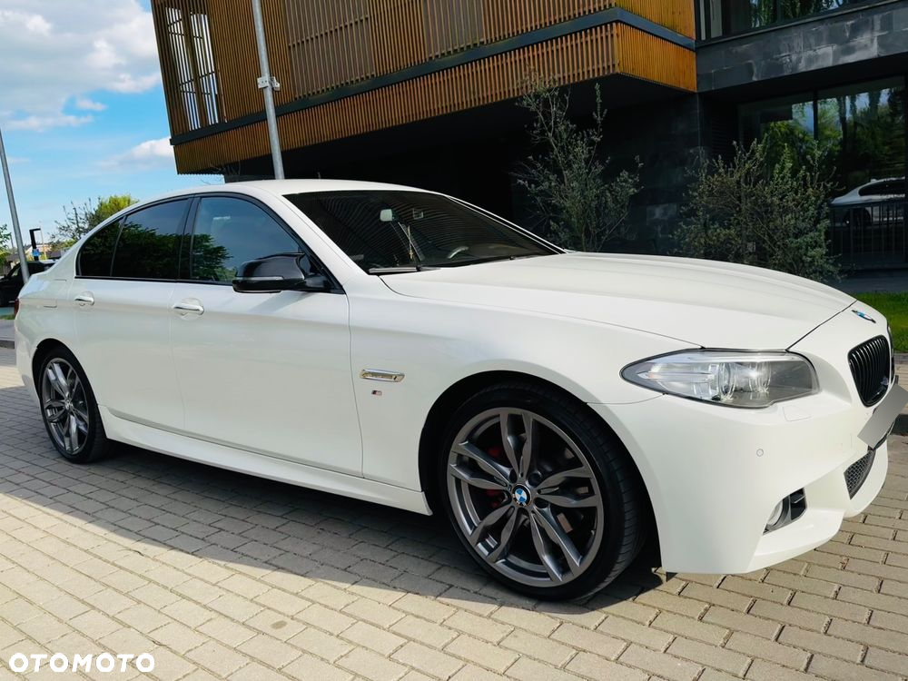 BMW Seria 5 520d xDrive - 2