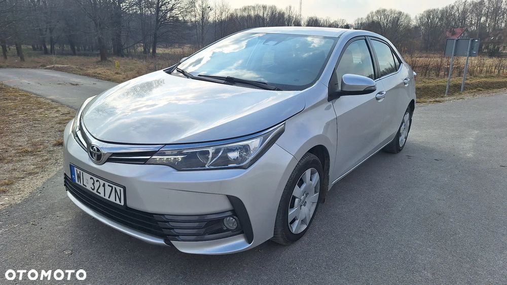 Toyota Corolla 1.6 Comfort - 10