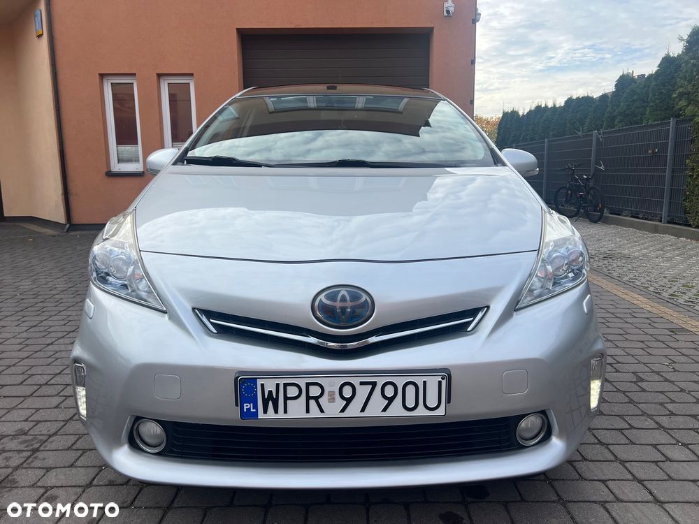 Toyota Prius+ (Hybrid) Executive - 16