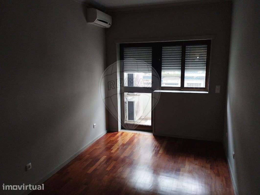Apartamento T2 para arrendamento - Grande imagem: 3/17
