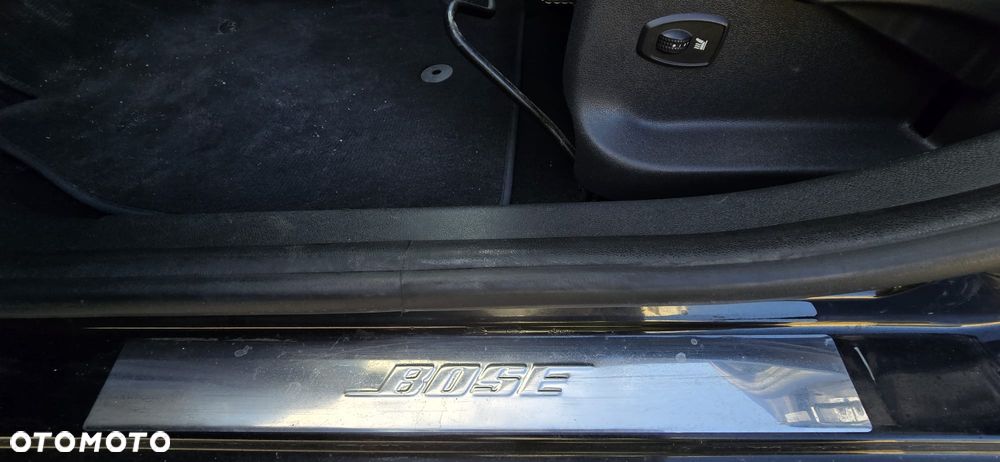 Renault Megane TCe 130 Bose Edition - 23