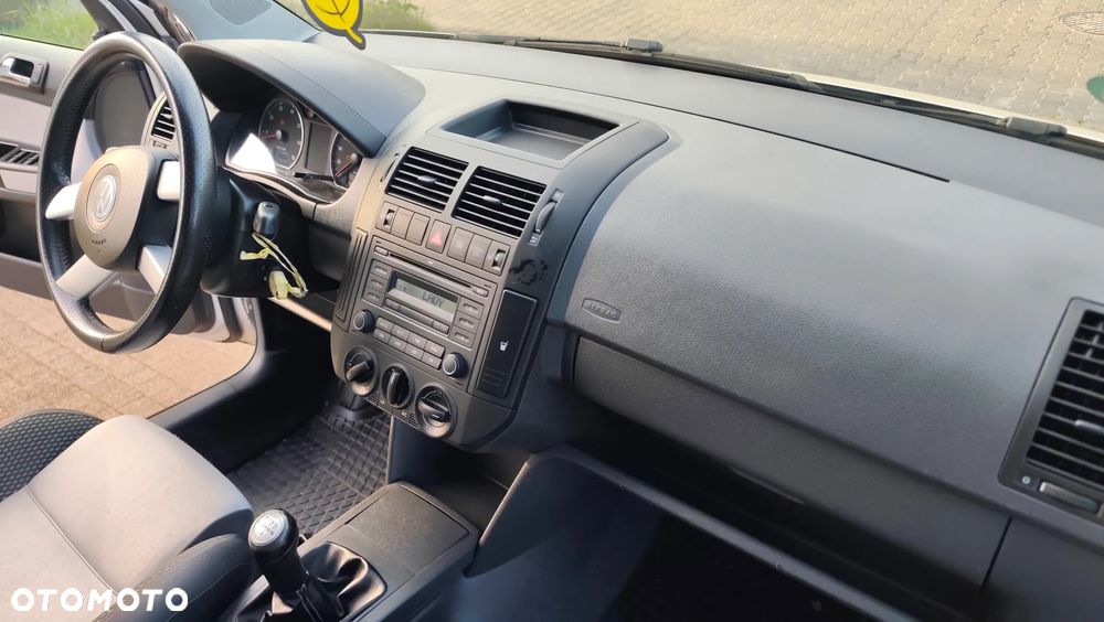 Volkswagen Polo Cross - 35